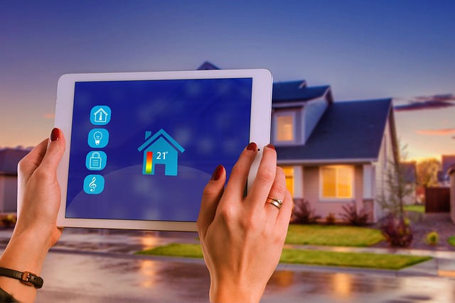 Smart Home – jak inteligentne instalacje wpływają na codzienne życie?
